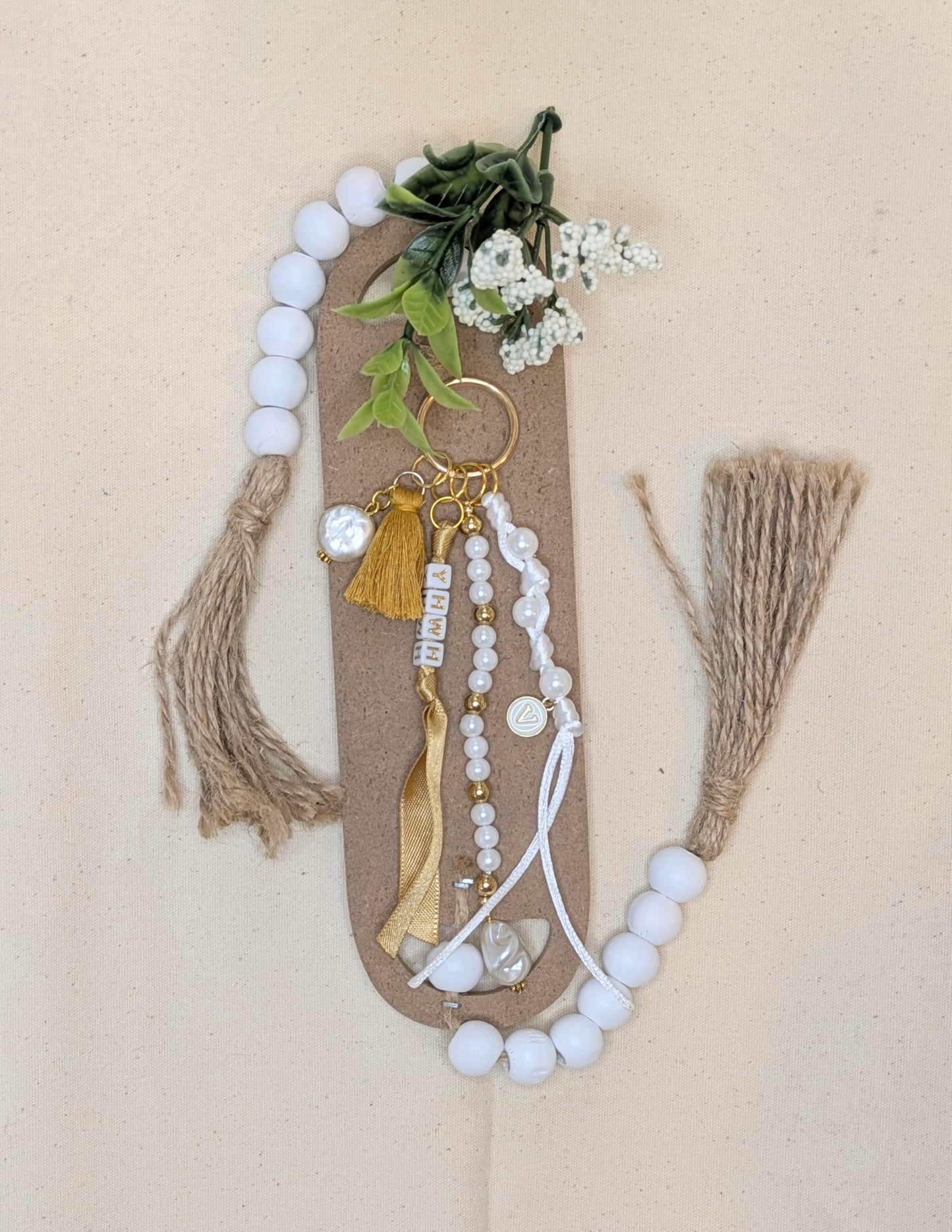Bag Charm (white &golden)